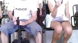 Móc lên với pim sec  ...