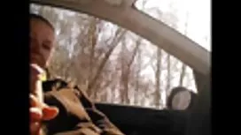 Trong phòng giặt chó ...