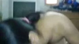 Nhà ba sinh viên pim ...