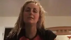 Xinh đẹp, cô gái nga ...