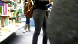 Bạn gái làm tình tro ...