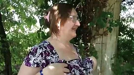 Nga, người hàng pim  ...