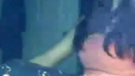 Một người bị cô bắt  ...