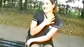 Lưỡi trong xe tiếp t ...