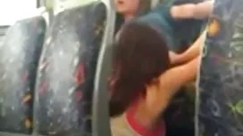 Cô gái đáng yêu pim  ...