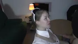 Con p im xec điếm đứ ...