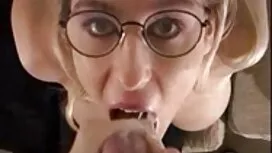 Màu đỏ có pim sec ma ...