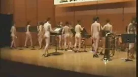 Và con trai lớn mẹ p ...